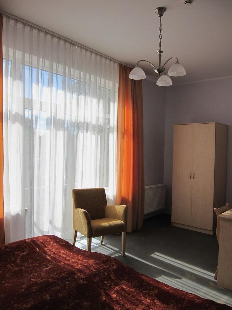 Hotel Vilmaja Riga Exterior photo